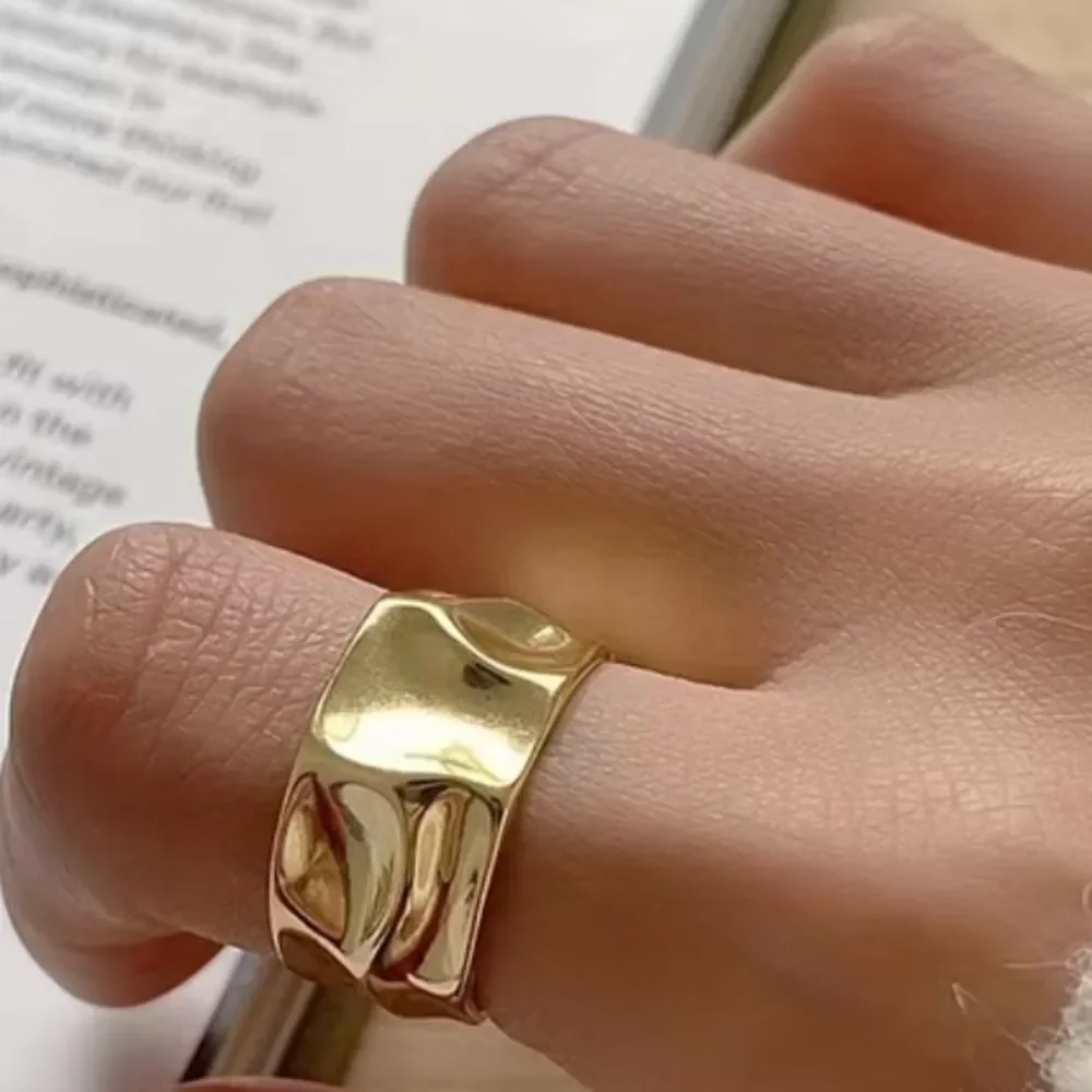 Hammered ring #2298